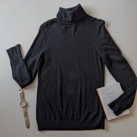 MICHAEL KORS Black Turtleneck Gold Sleeve Open Detail Sweater Small - Picture 2 of 8